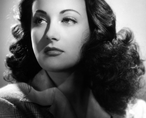 1942LiliaVettiClichesStarParisSerie6636Num002