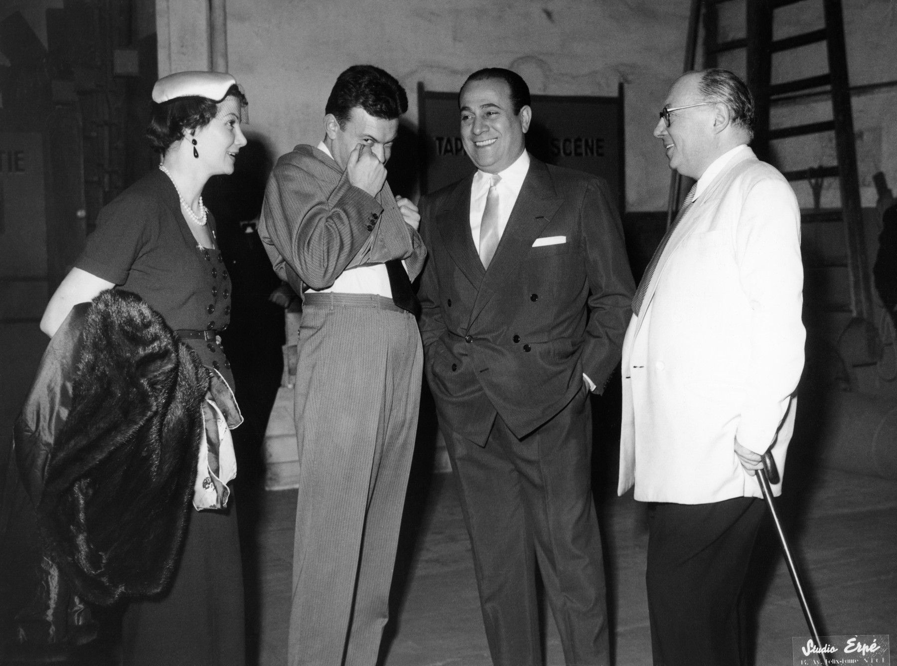 1954.01FinDeGalaNiceTinoRossiGeorgesUlmerSalleSpectacleNum053
