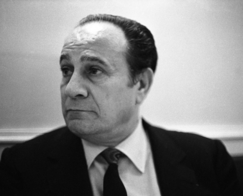 1968TinoRossiEnInterviewNeg021