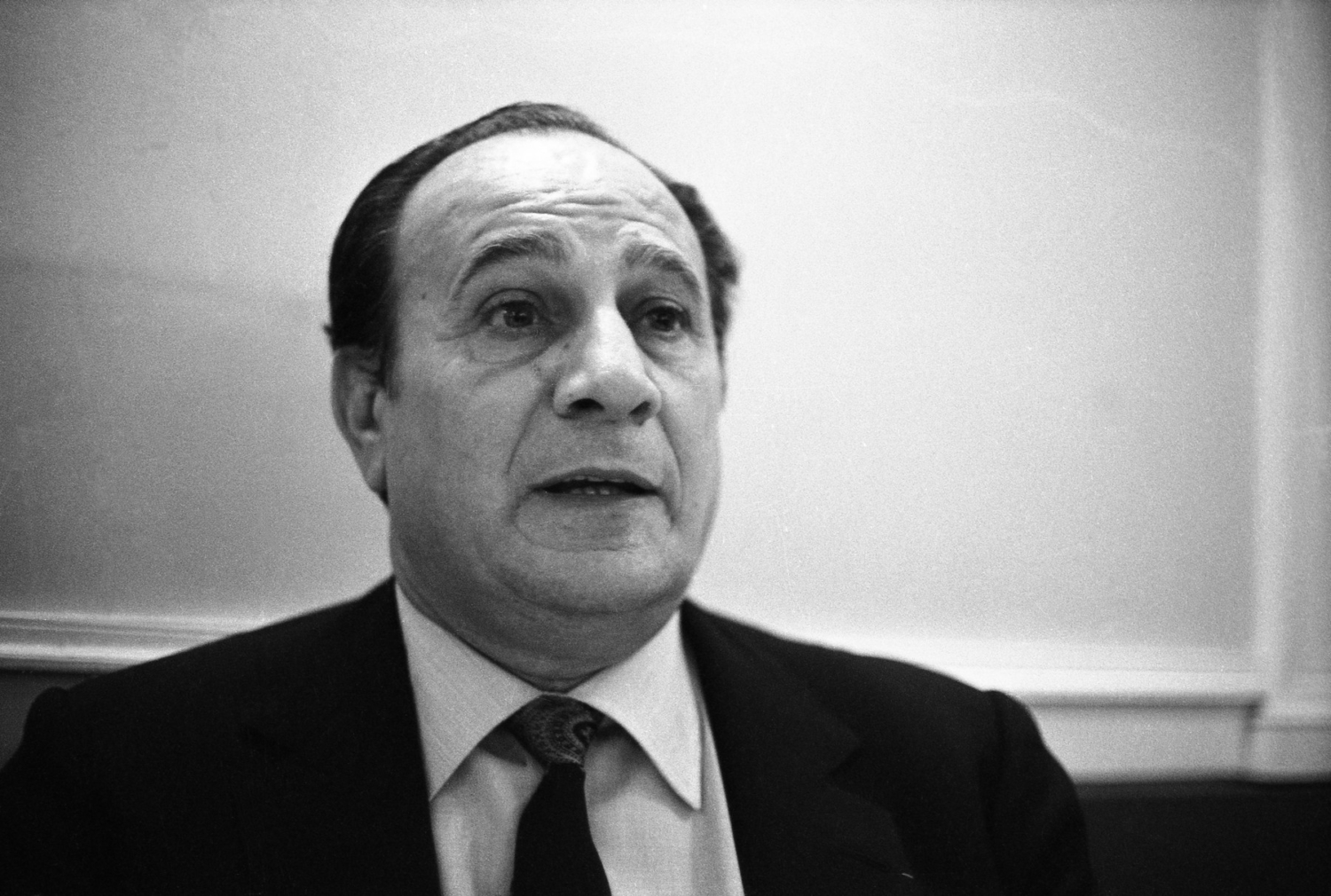 1968TinoRossiEnInterviewNeg022
