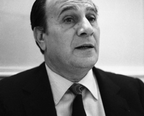 1968TinoRossiEnInterviewNeg025