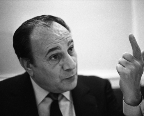 1968TinoRossiEnInterviewNeg027