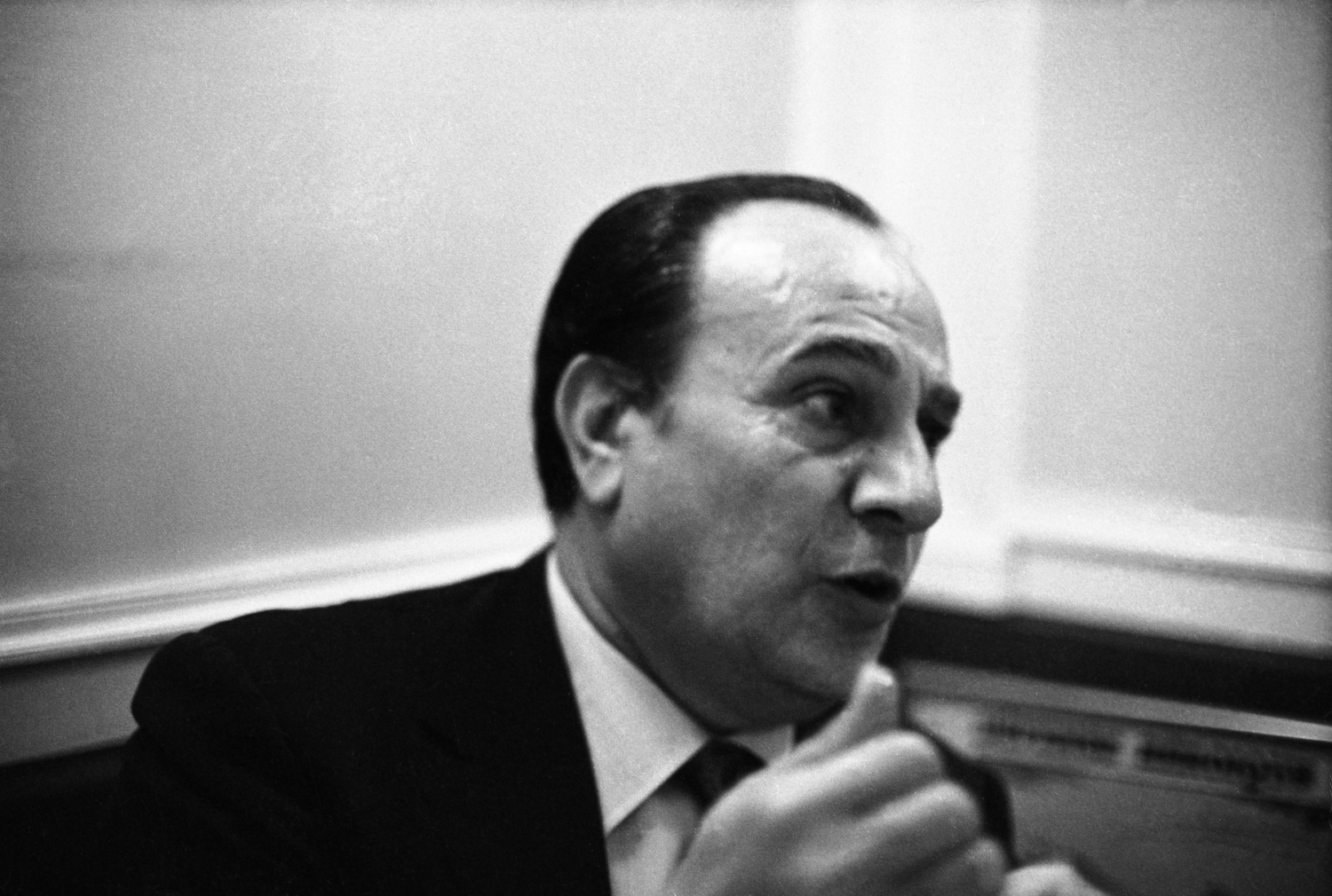1968TinoRossiEnInterviewNeg037