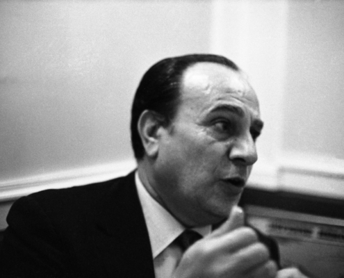 1968TinoRossiEnInterviewNeg037