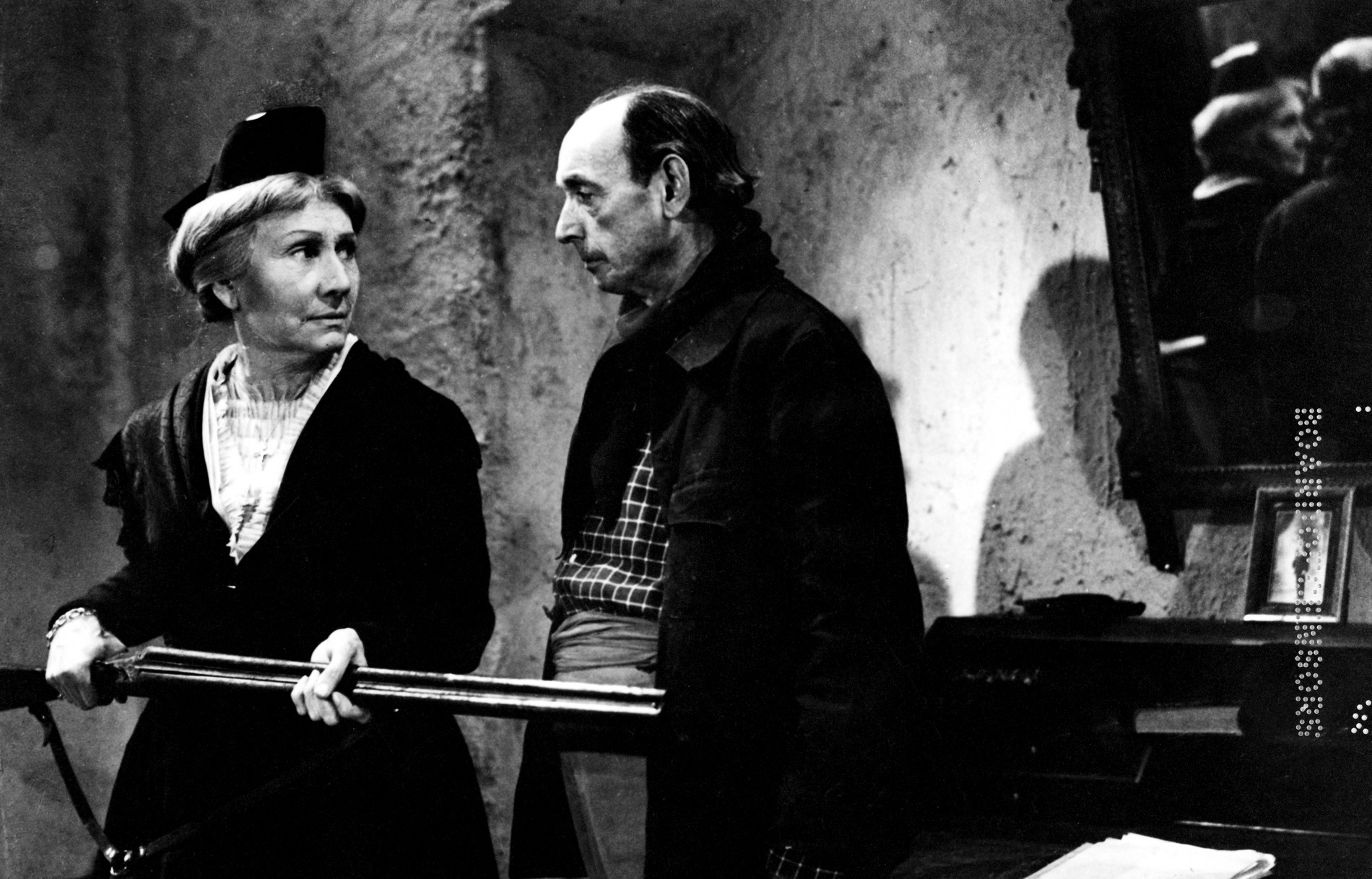 1946FilmLeGardian008