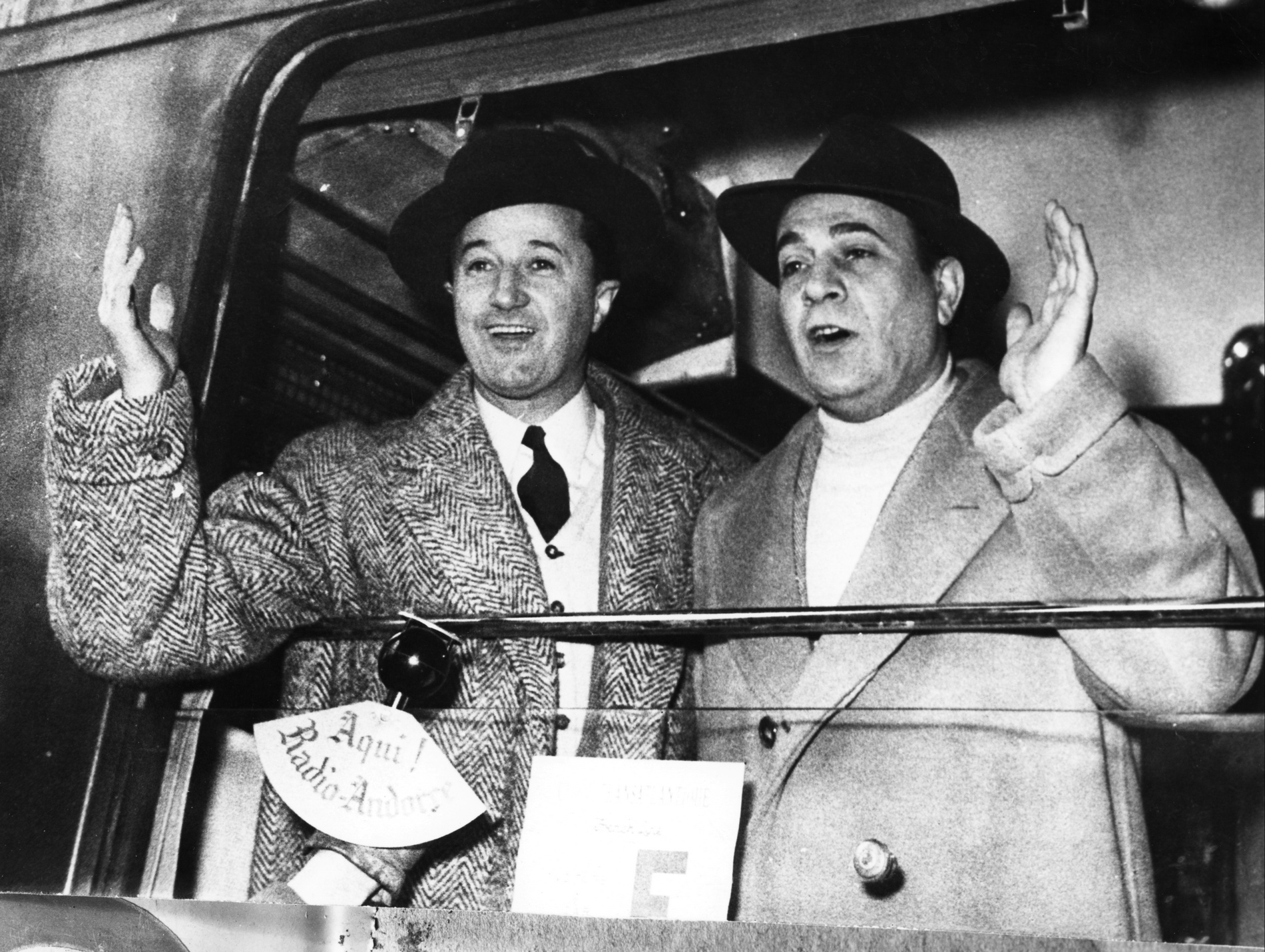 1952.04.02DepartPourCanadaTinoRossiAD