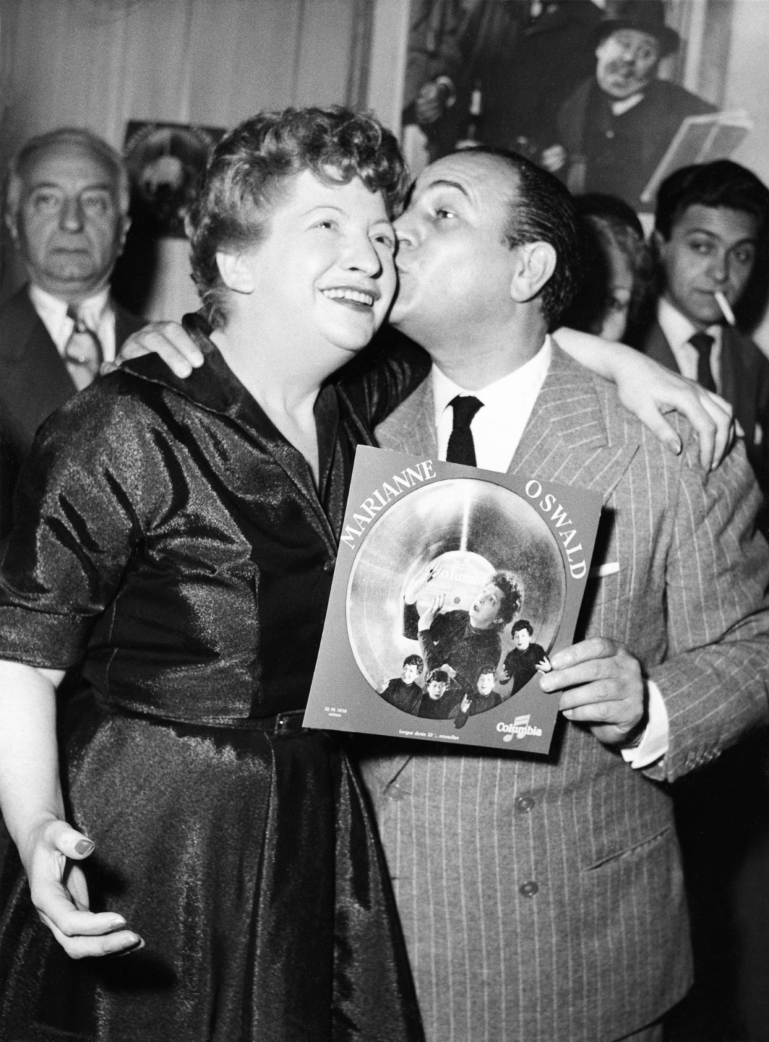 1953.11TinoRossiMarianneOswald02