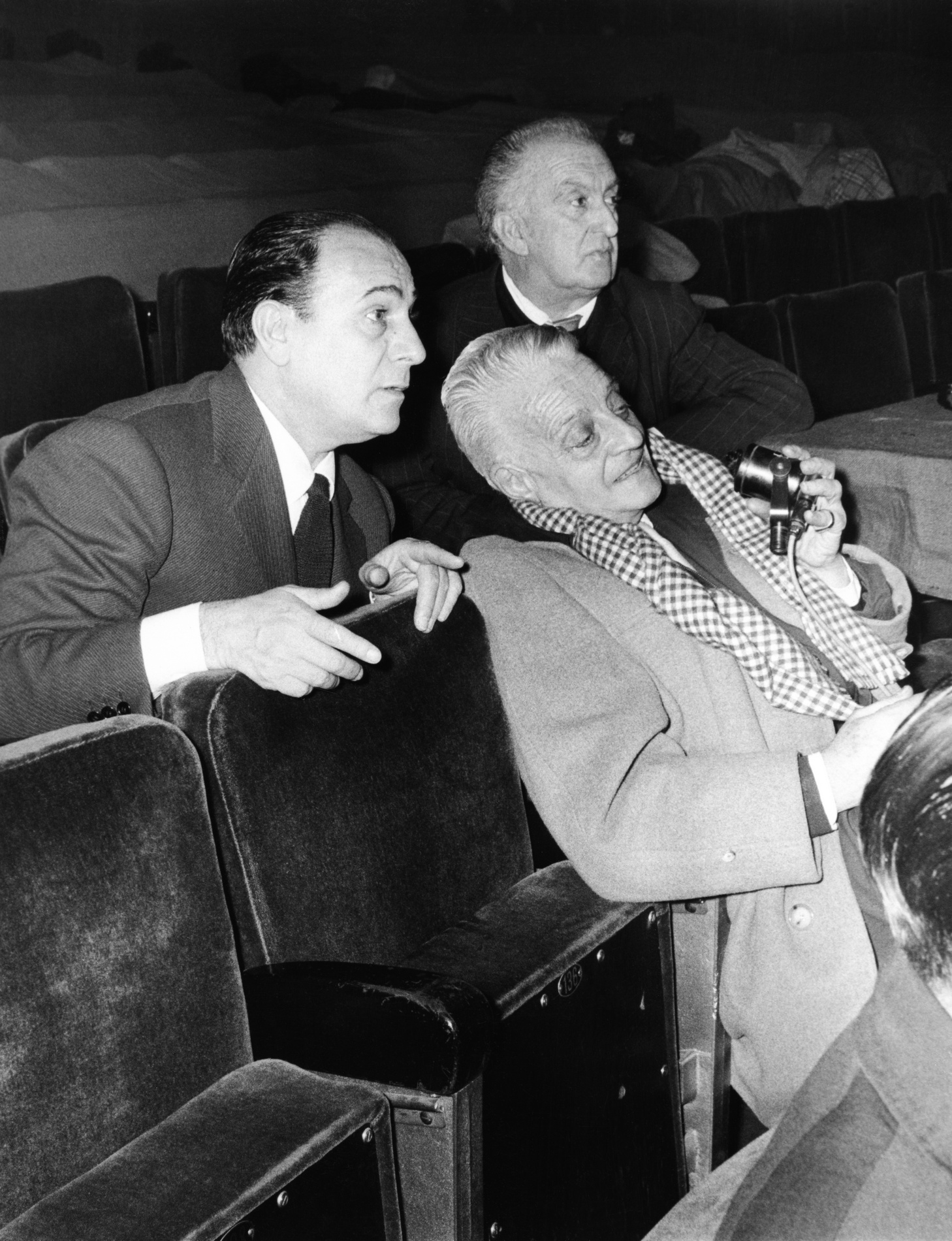 1957.12DerniersReglagesOperetteNBF