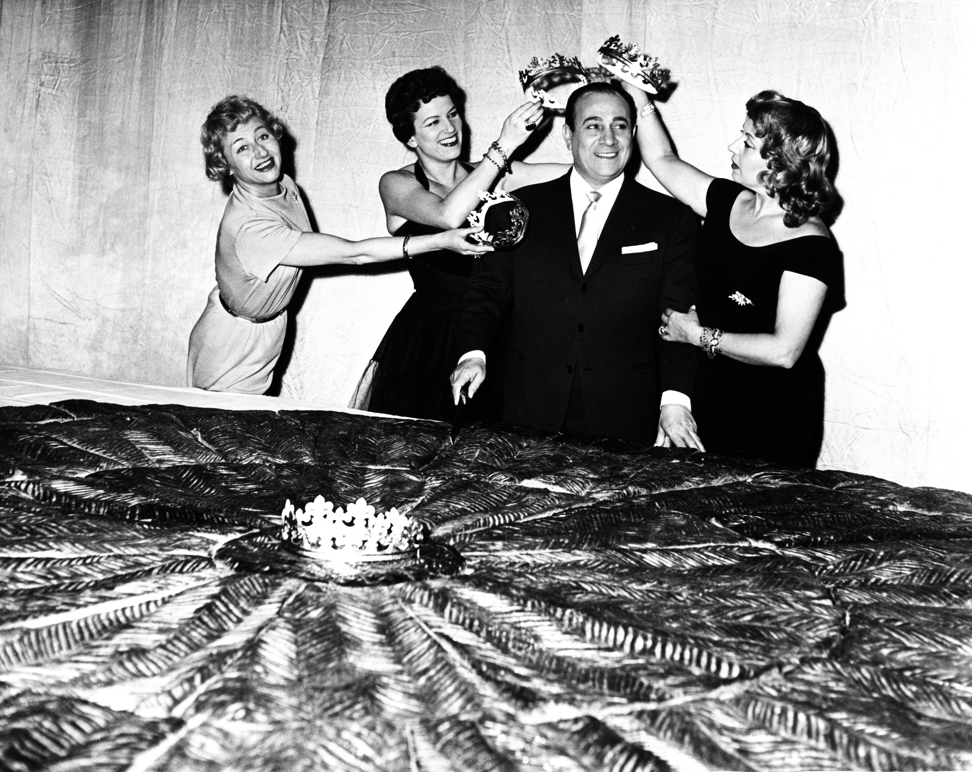 1958.01.22TinoMogadorGaletteGeanteNBF001
