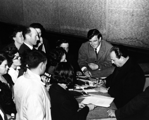 1965.11.18OperetteLeTempsDesGuitaresRochefortTheatreApolloNum11Ex012
