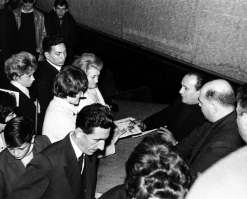 1965.11.18OperetteLeTempsDesGuitaresRochefortTheatreApolloNum12Ex003