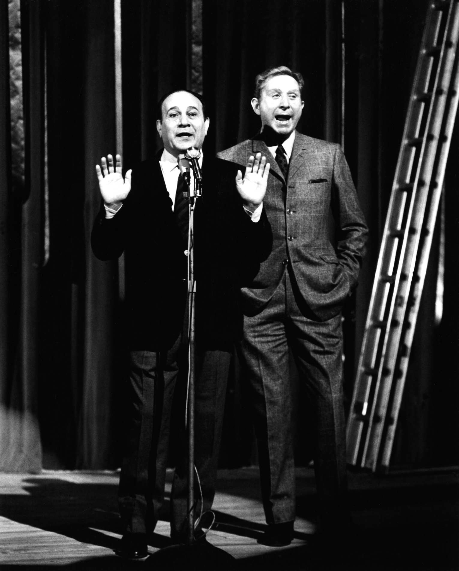 1967.01.31TinoRossiTrenet001
