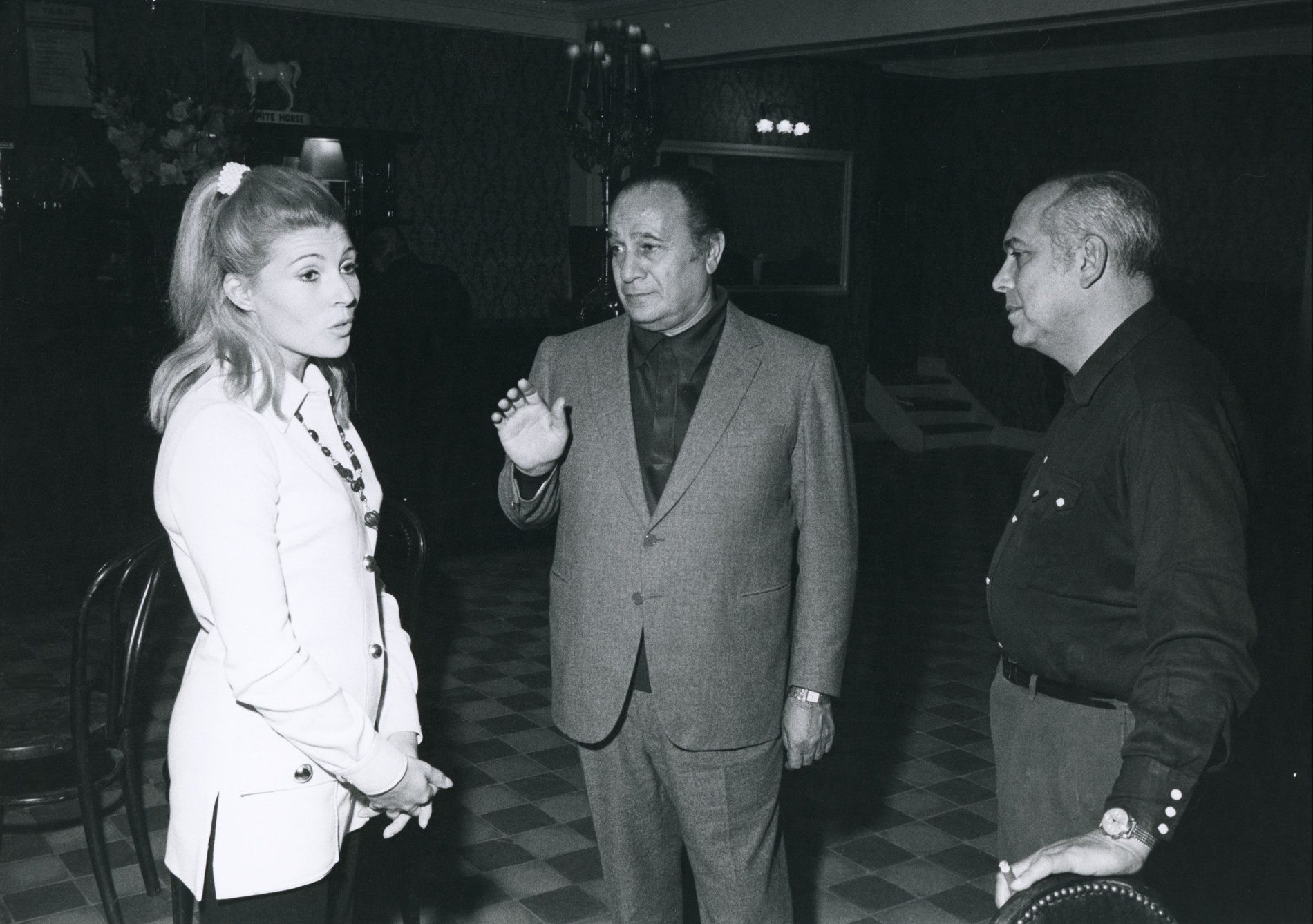 1969.10TinoRossiRobertManuelElianeVaronRepetTDG