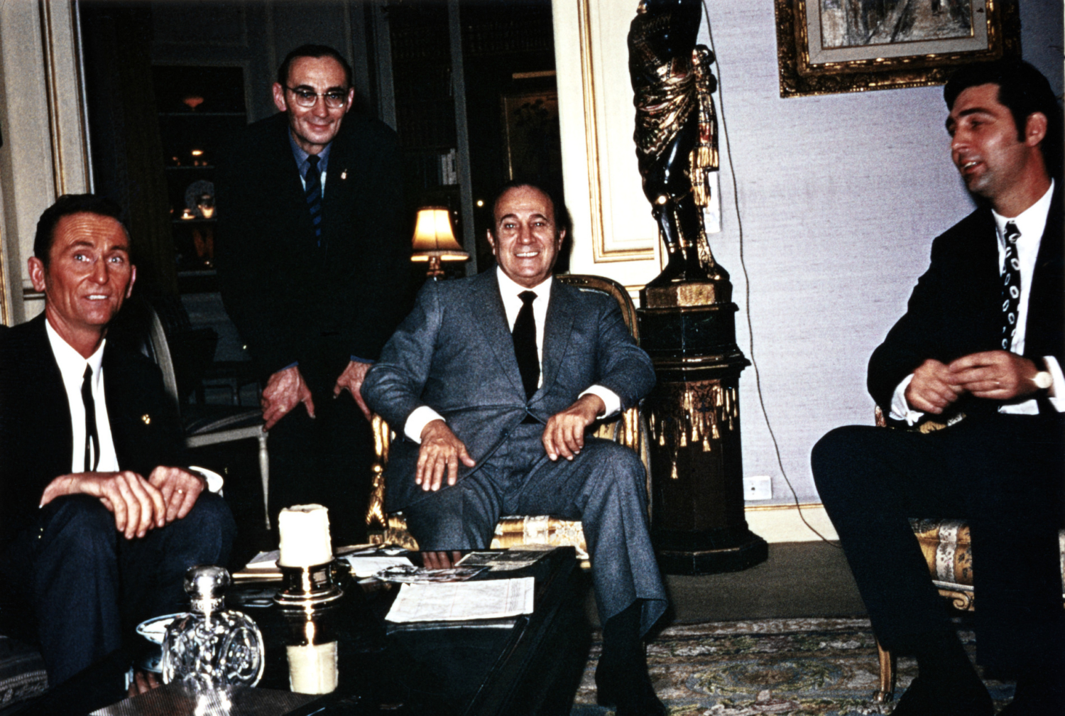 1970.11.21TinoRossiTinorossistesNeuilly002