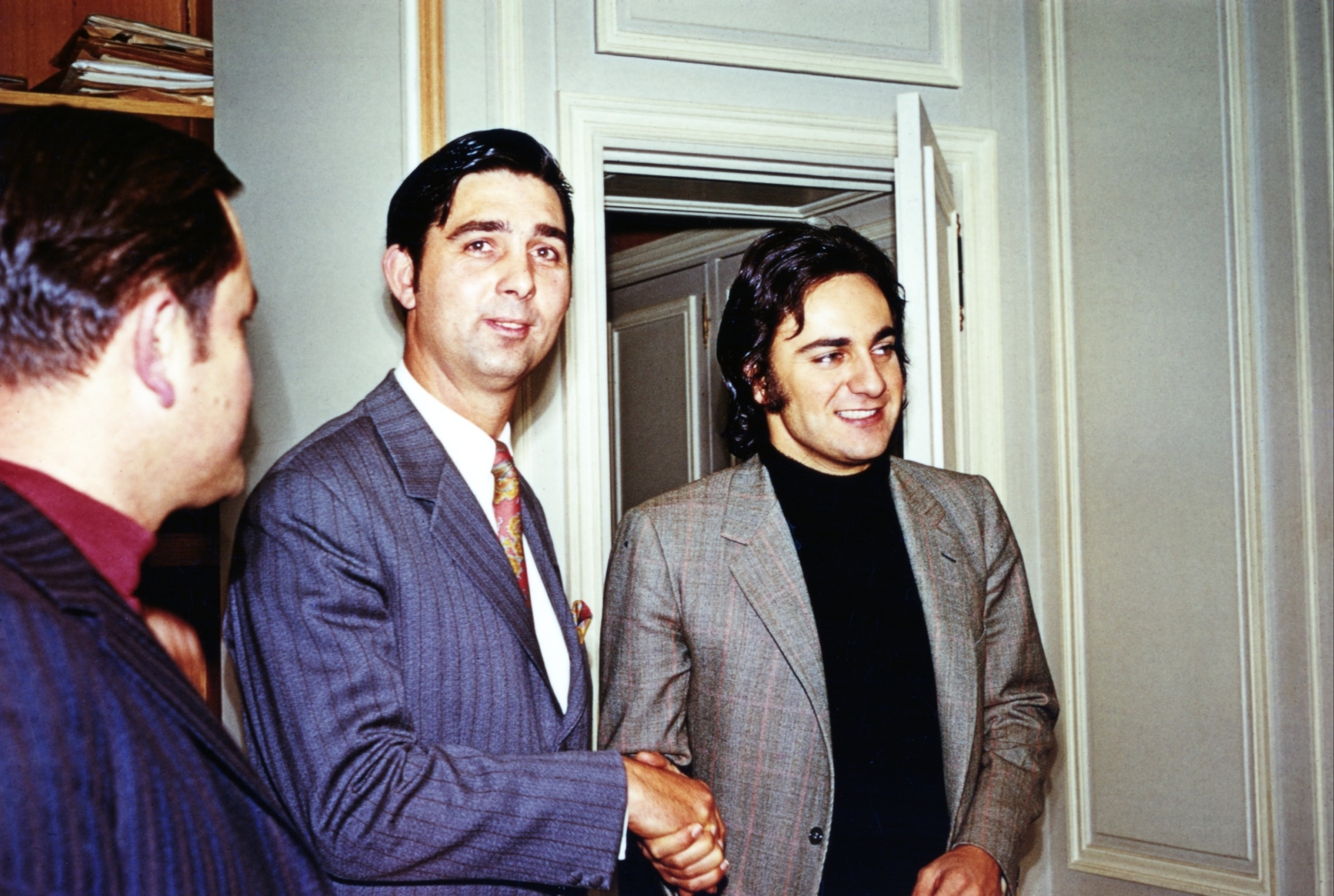 1971.11.27VisiteChezTinoRossi02