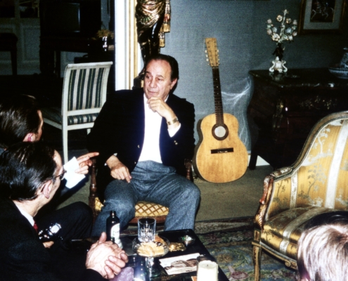 1974.01.26TinoRossiTinorossistesNeuilly002bis
