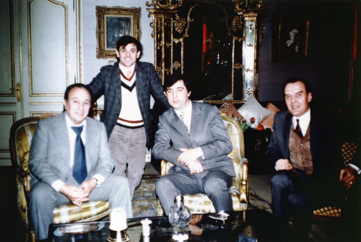 1975.02.16TinoRossiTinorossistesNeuilly01