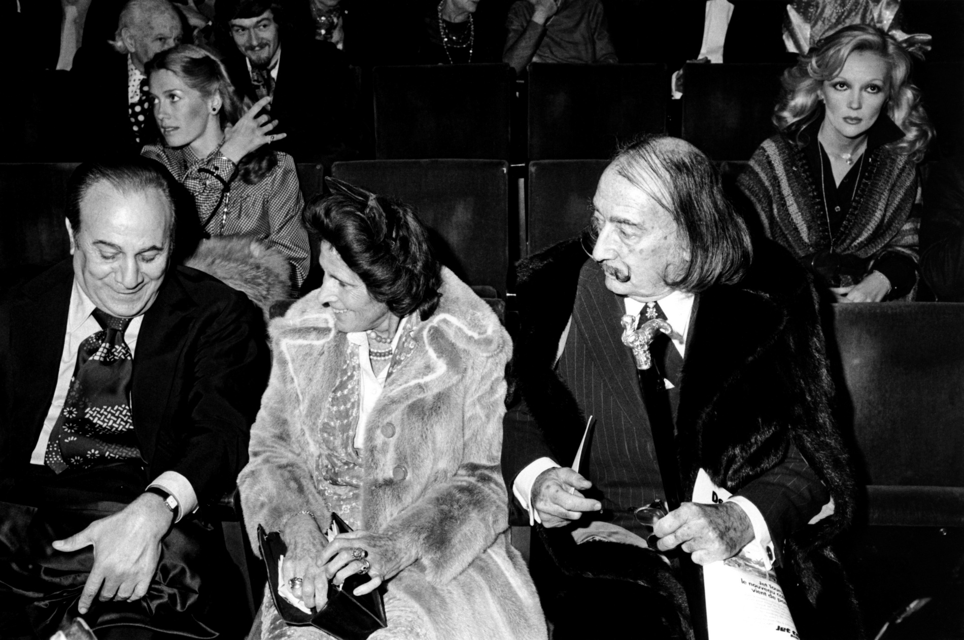 1975.04.10TinoRossiCharlesTrenetOlympia002