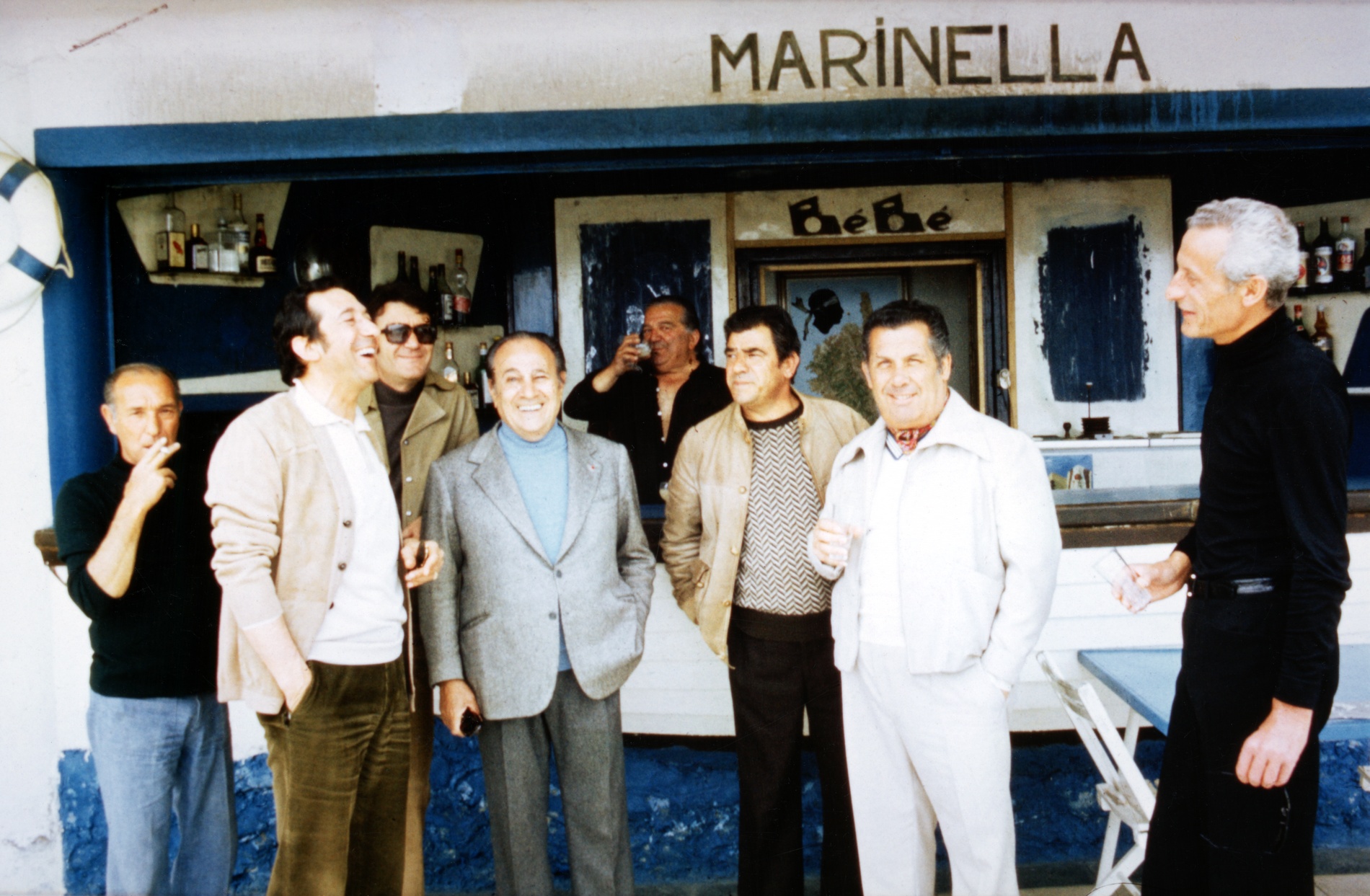 1976.05TinoRossiBarMarinellaPlageAjaccio01