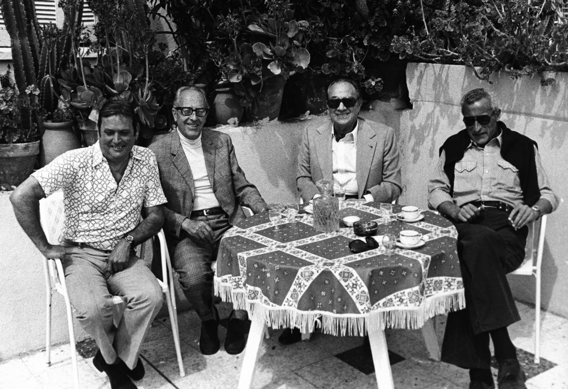 1976.05TinoRossiRestoISanguinari01