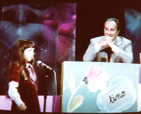 1977.12.11EcoleDesFans001