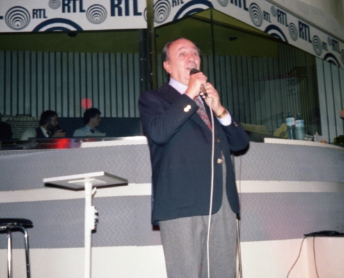 1977.12.20Jour2GrandeParadeRTL-12