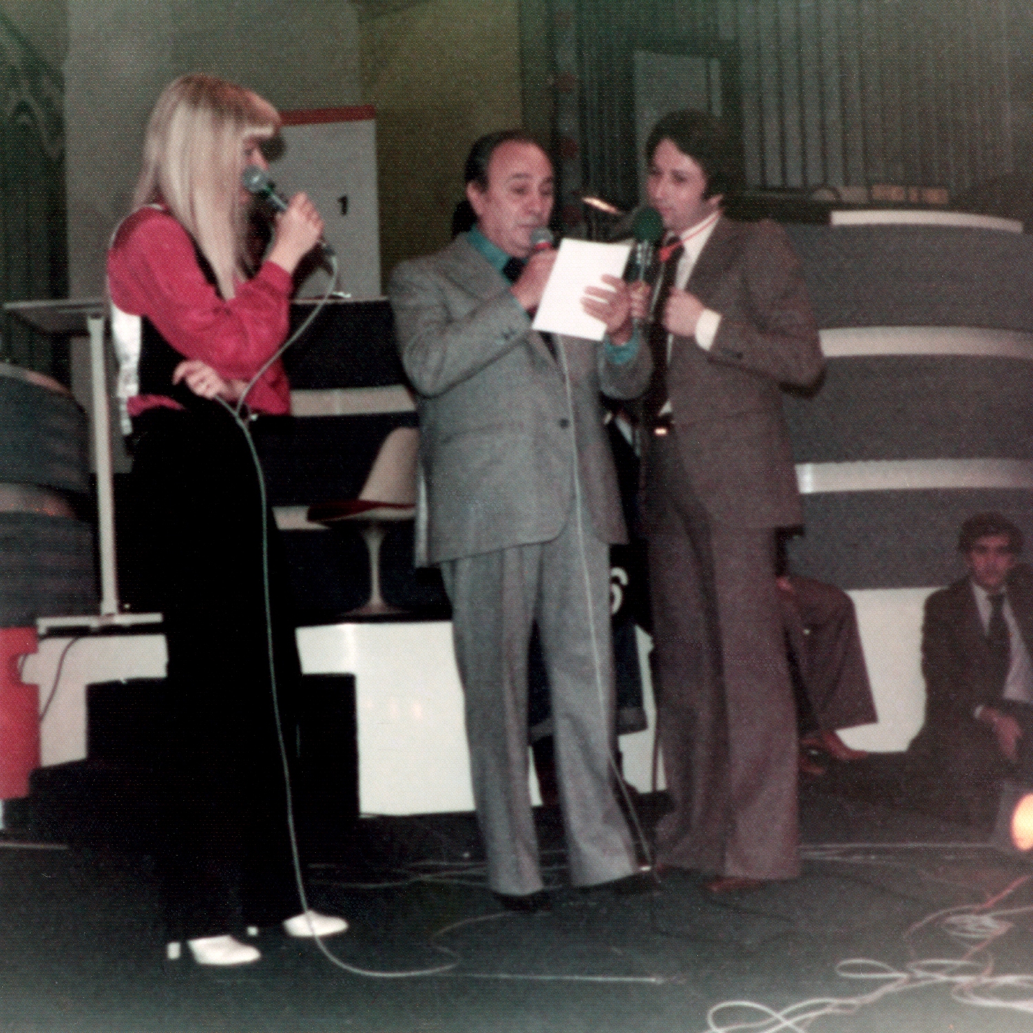 1977.12.21Jour3GrandeParadeRTL-05