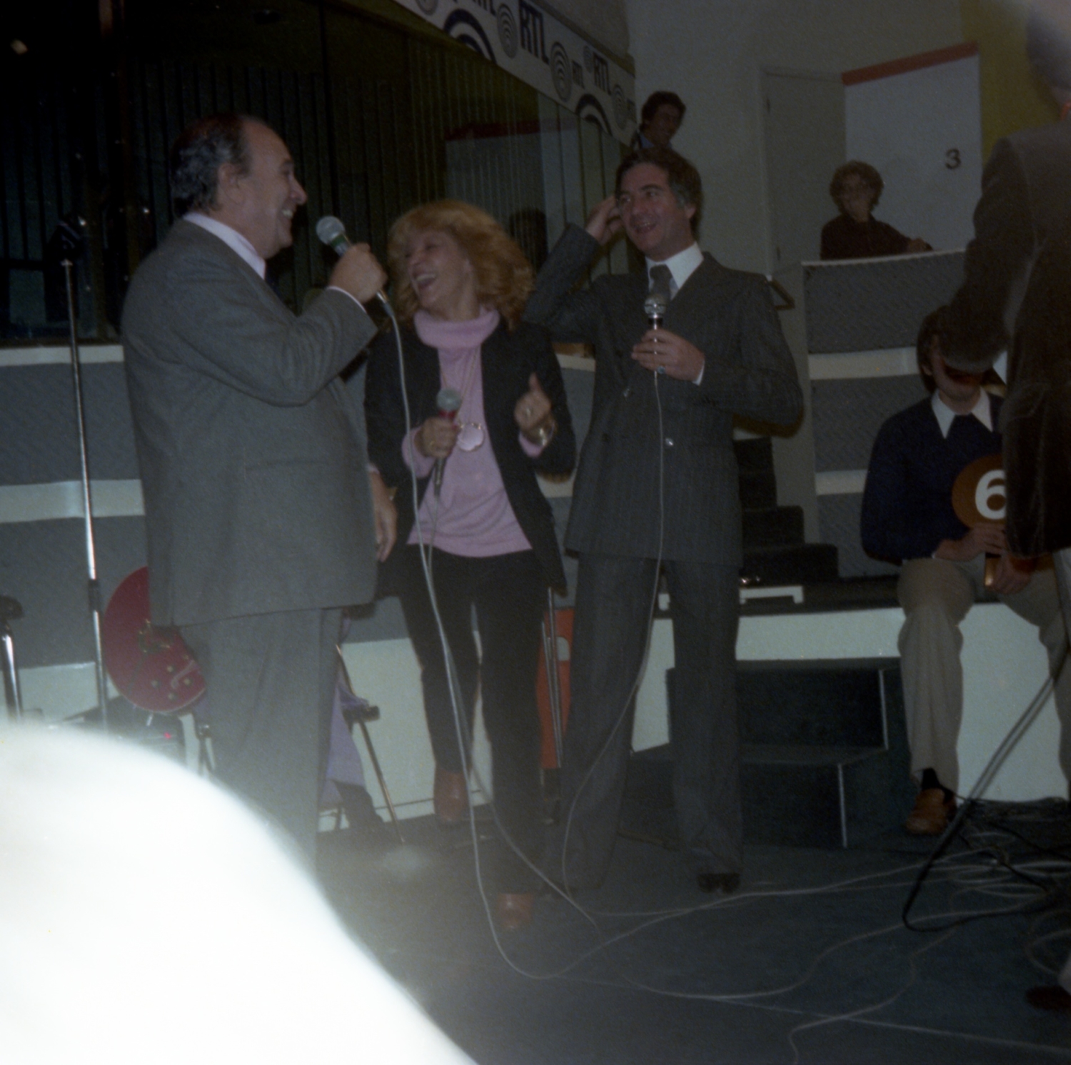 1977.12.23Jour5GrandeParadeRTL-09
