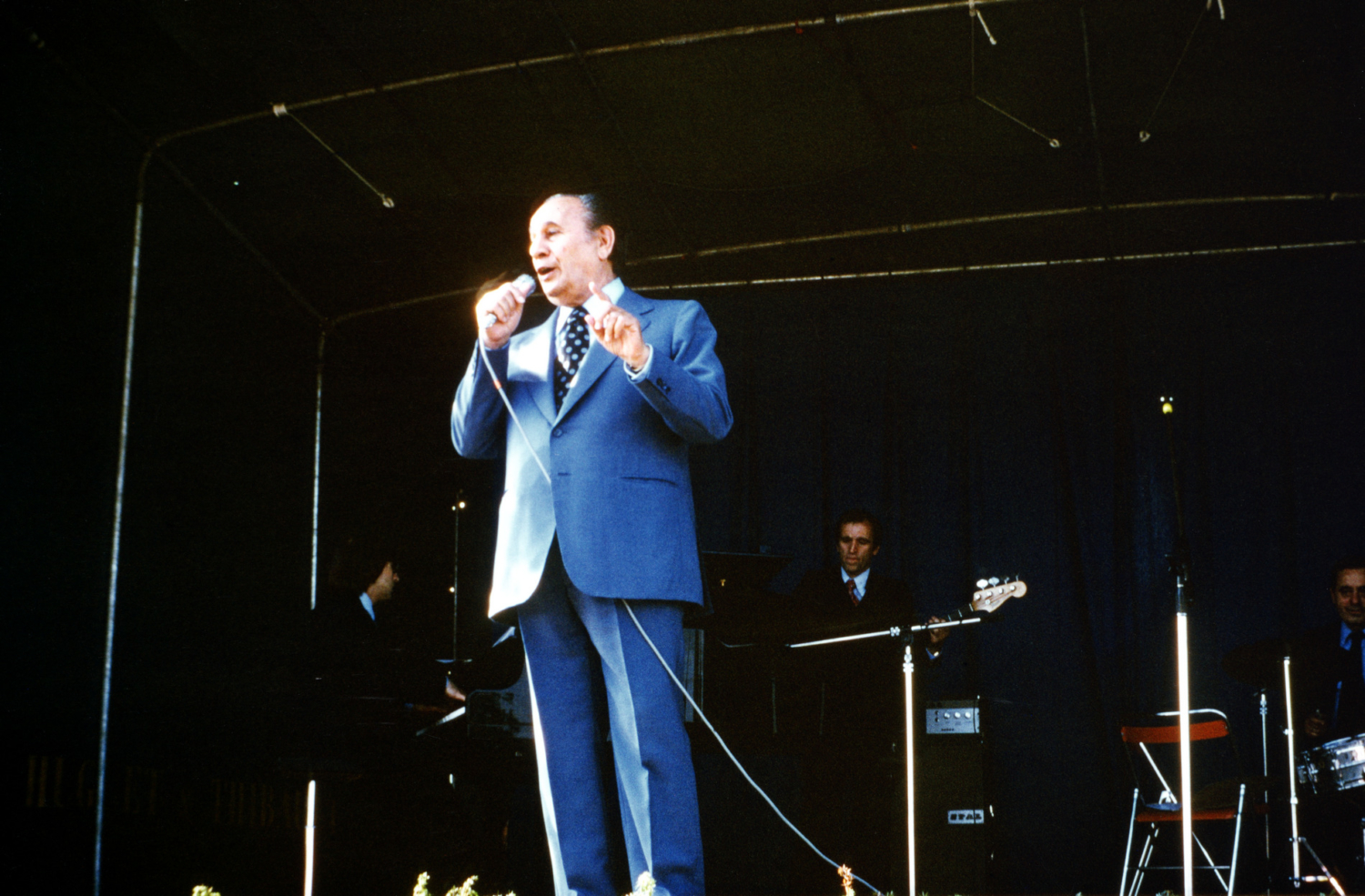 1979.06.03TinoRossiLathusHerb002