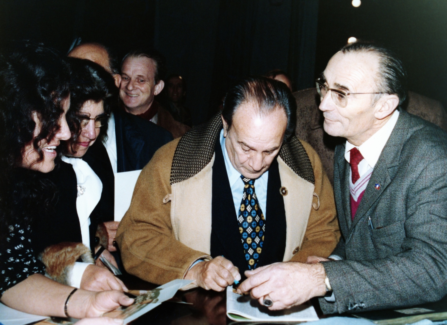 1979.12.14GalaBloisDedicace003