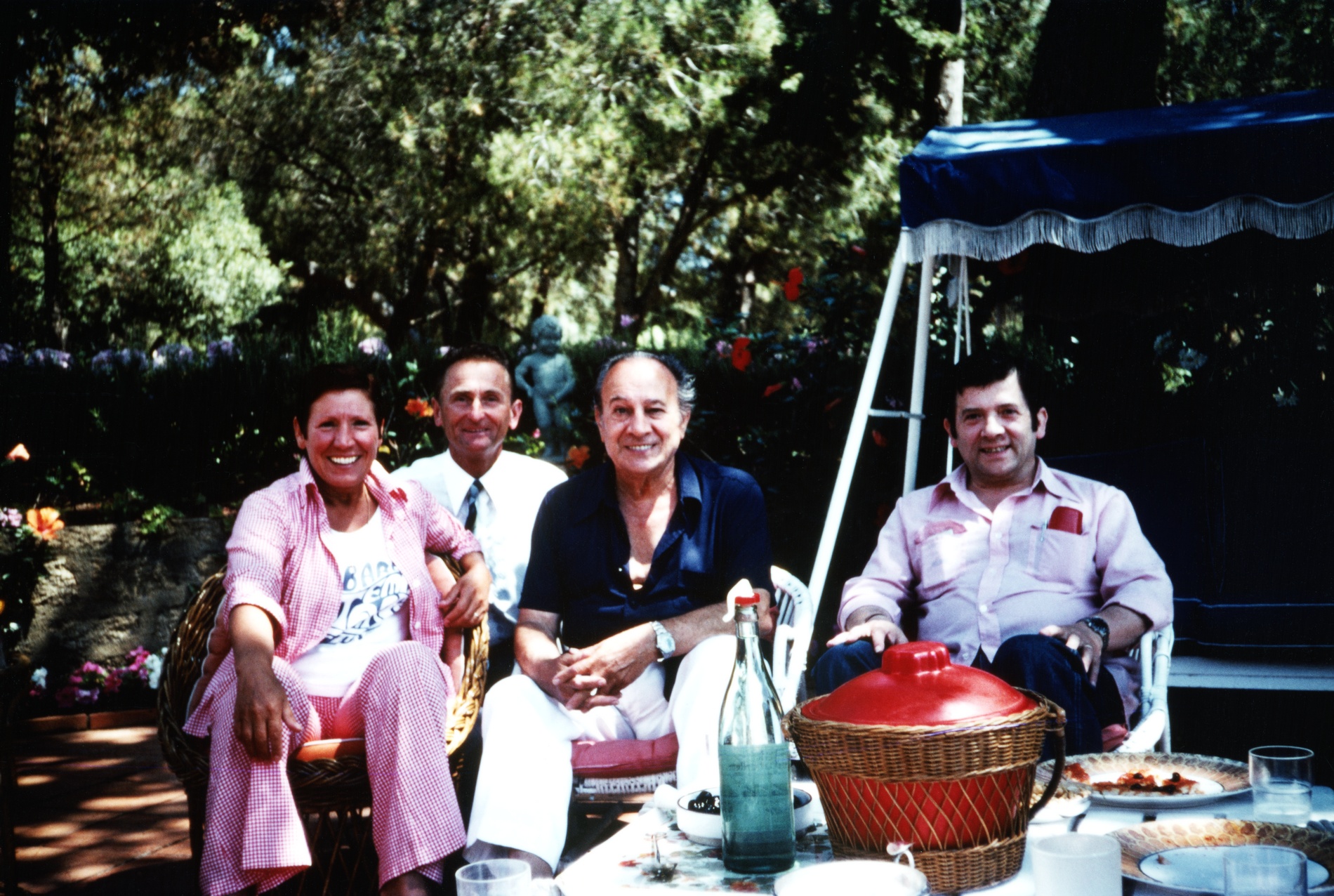 1980.08TinoRossiBacaraGuihuitScudo01