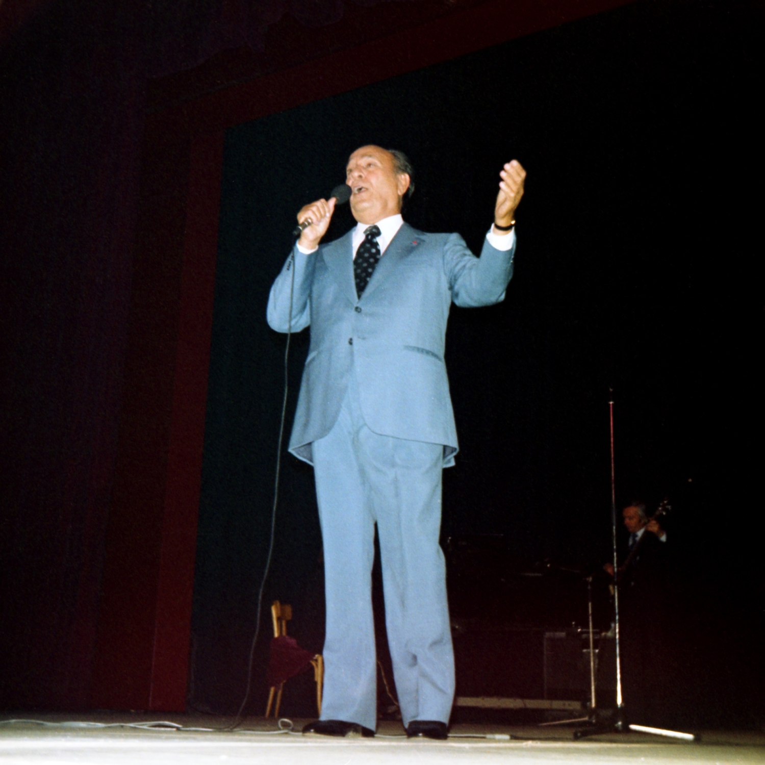 1980.10.05GalaTinoRossiLilleR2N001