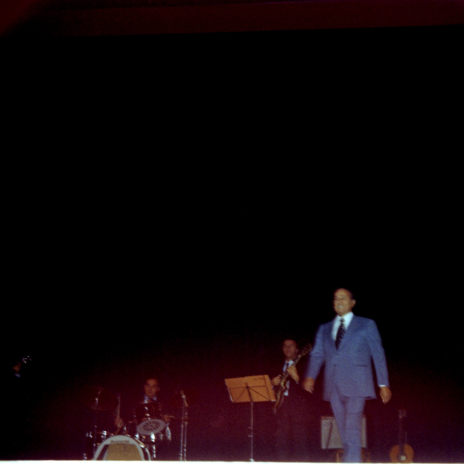 1980.10.05GalaTinoRossiLilleR2N009