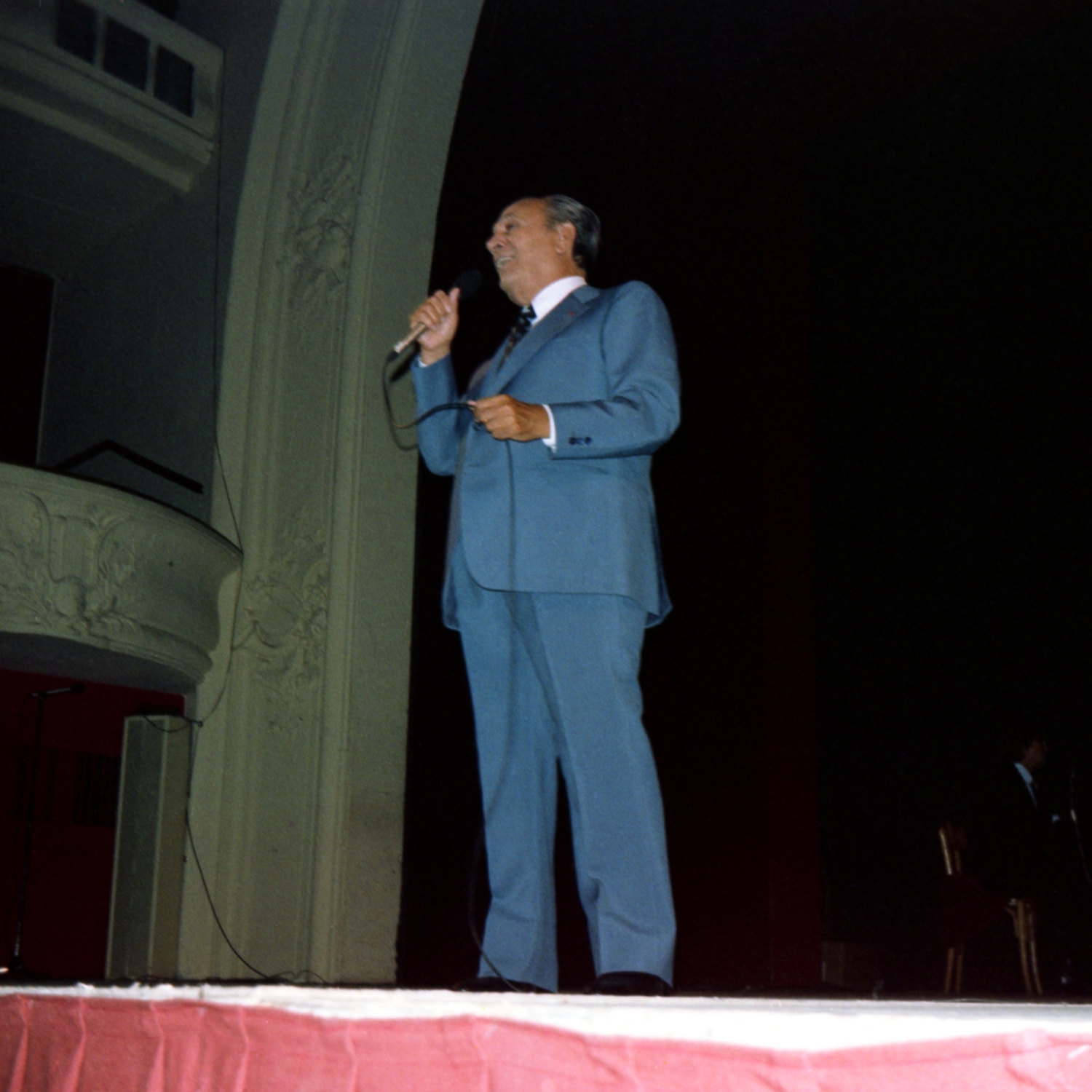 1980.10.05GalaTinoRossiLilleR2N014