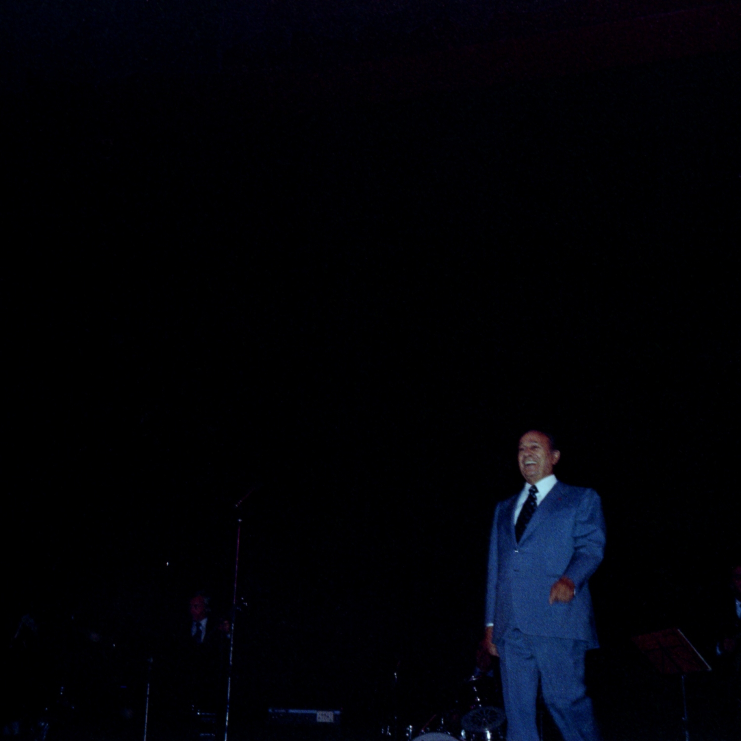 1980.10.05GalaTinoRossiLilleR2N016