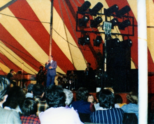 1981.04.05TinoRossiTain11