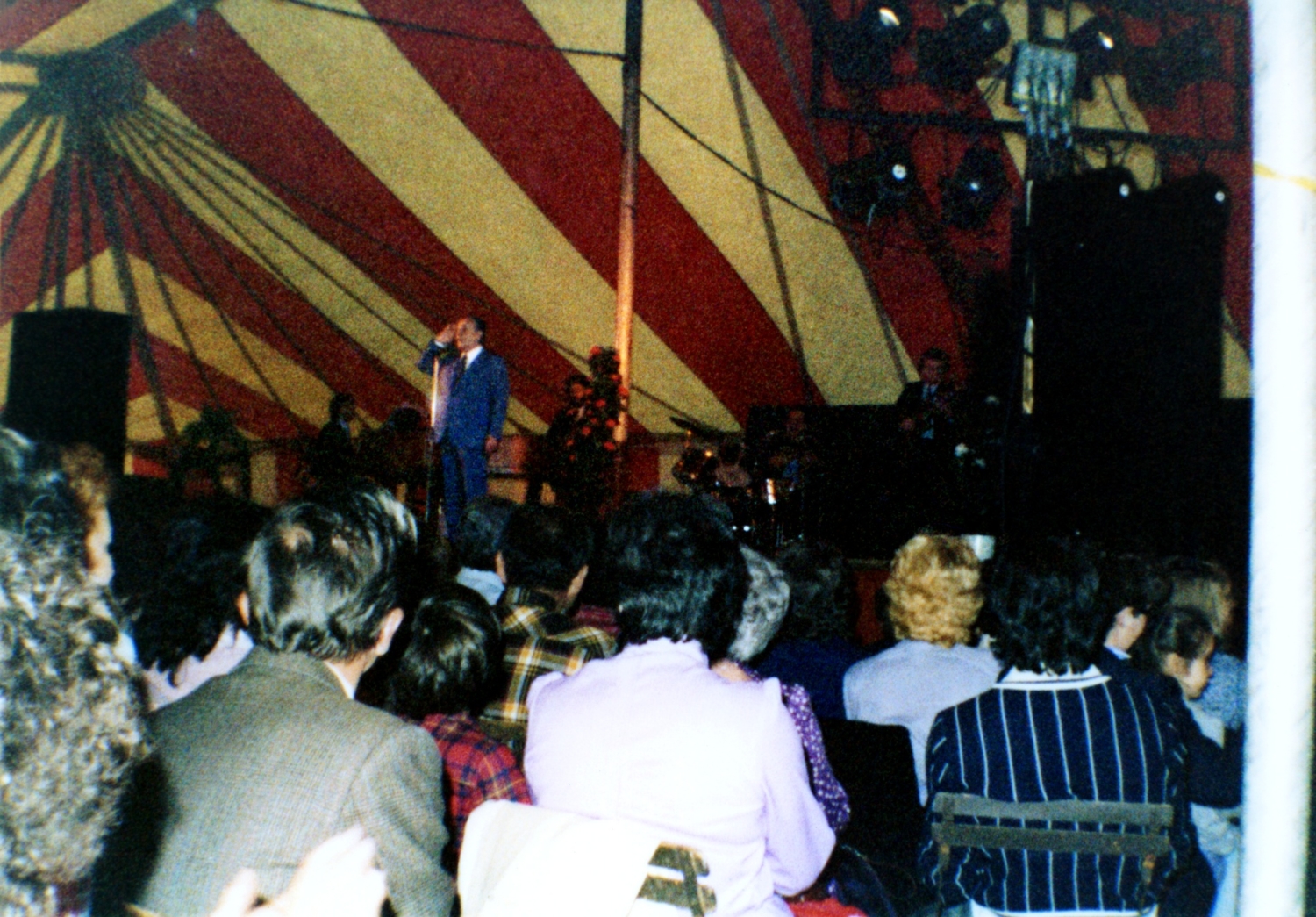 1981.04.05TinoRossiTain21