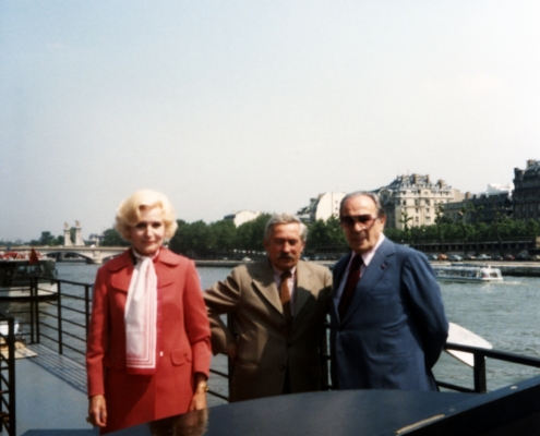 1981.06.23DossierEcranFeteaParisTR004