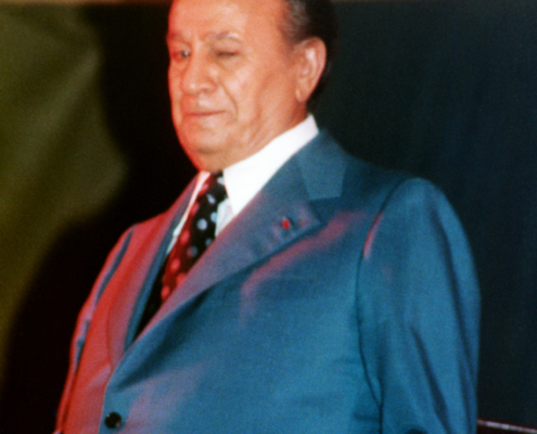 1981.10.25GalaSaintesTinoRossi003