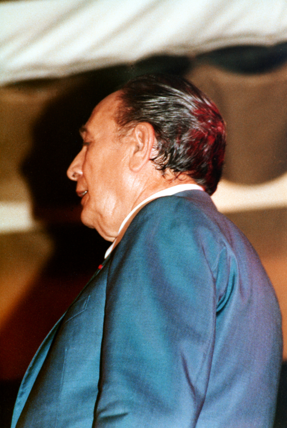 1981.10.25GalaSaintesTinoRossi004
