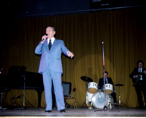 1982.02.03GalaTinoRossiOrleans007