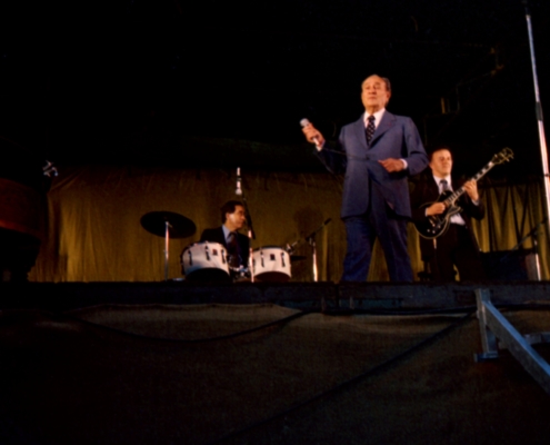 1982.04.16GalaTinoRossiCosnedAllierR2N009