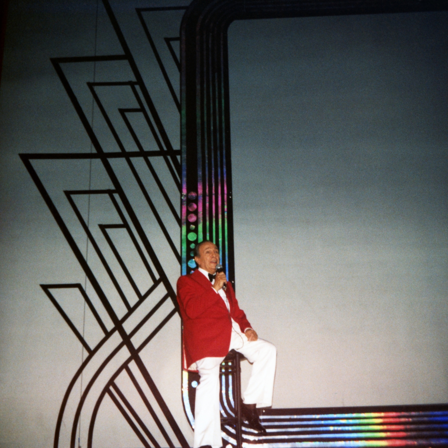 1982.11.04TinoRossiCDP005