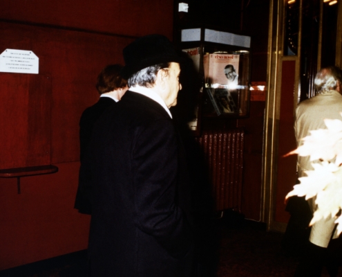 1982.11.09ArriveeCDP003
