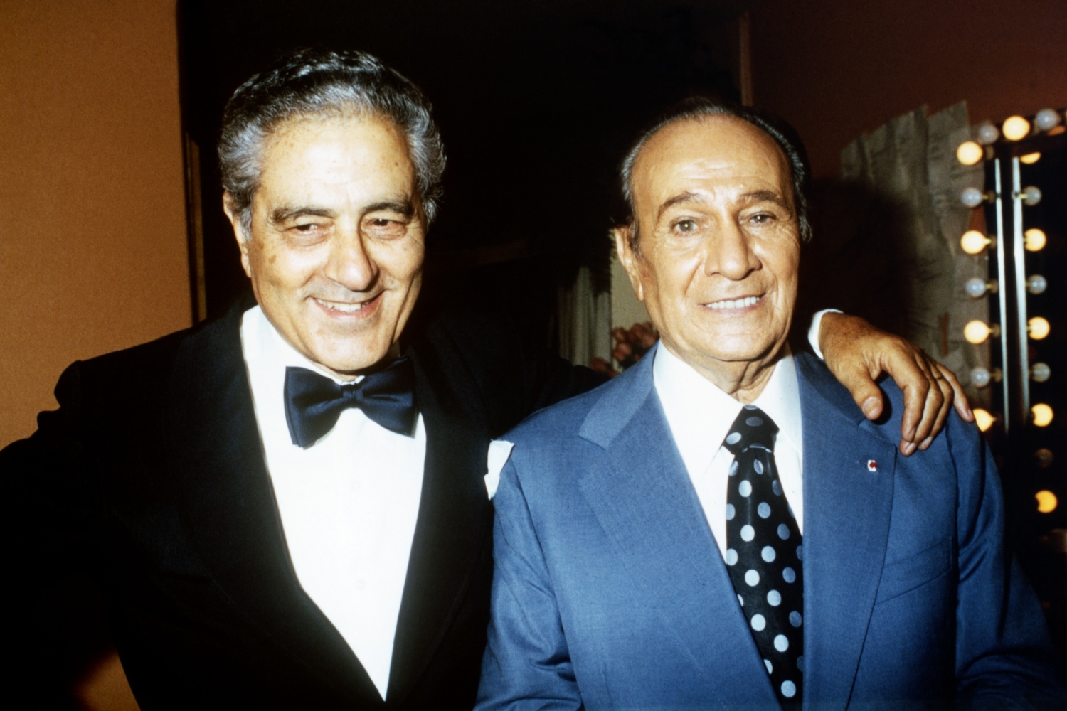 1982.11.09LogeCDP006