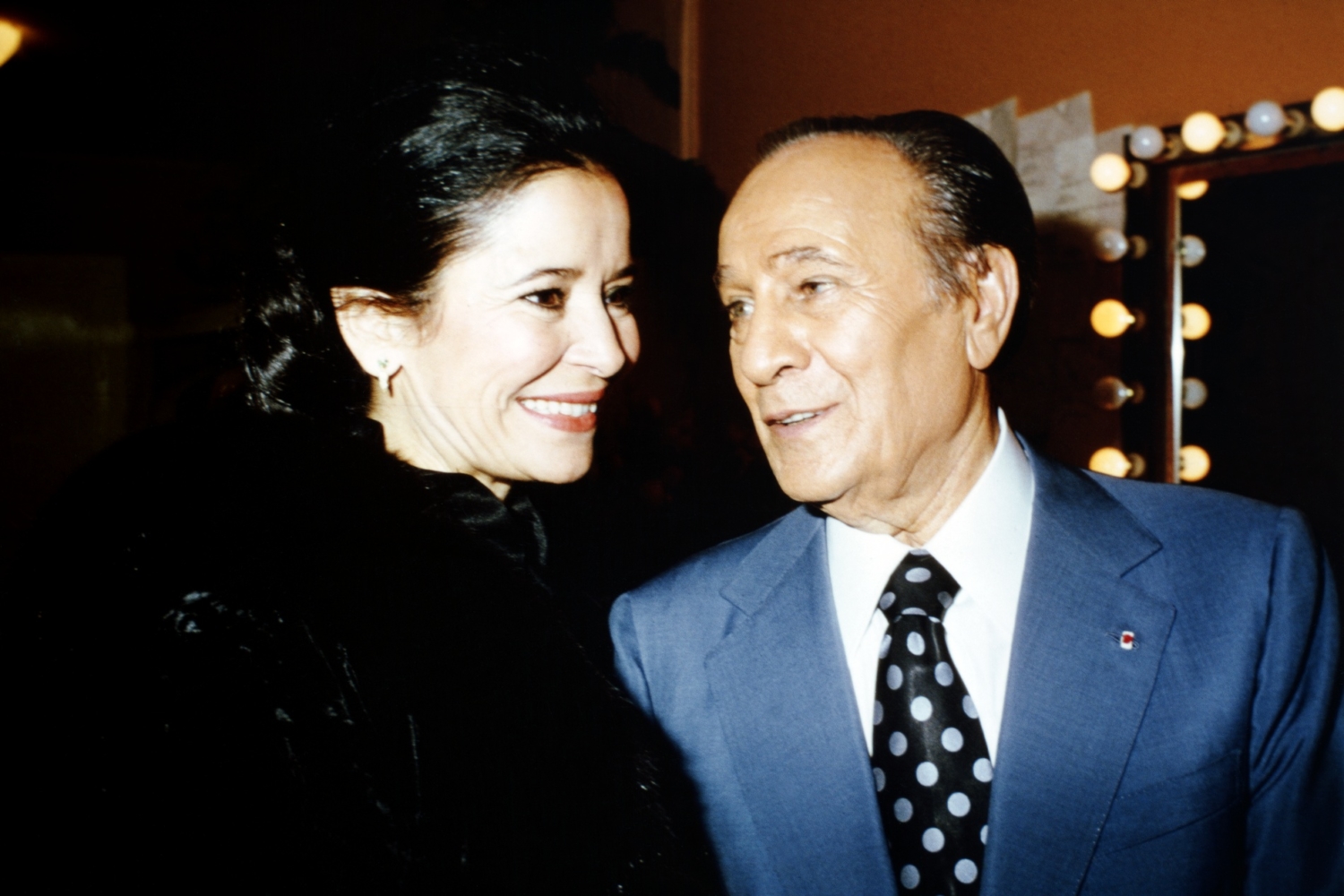 1982.11.09LogeCDP010
