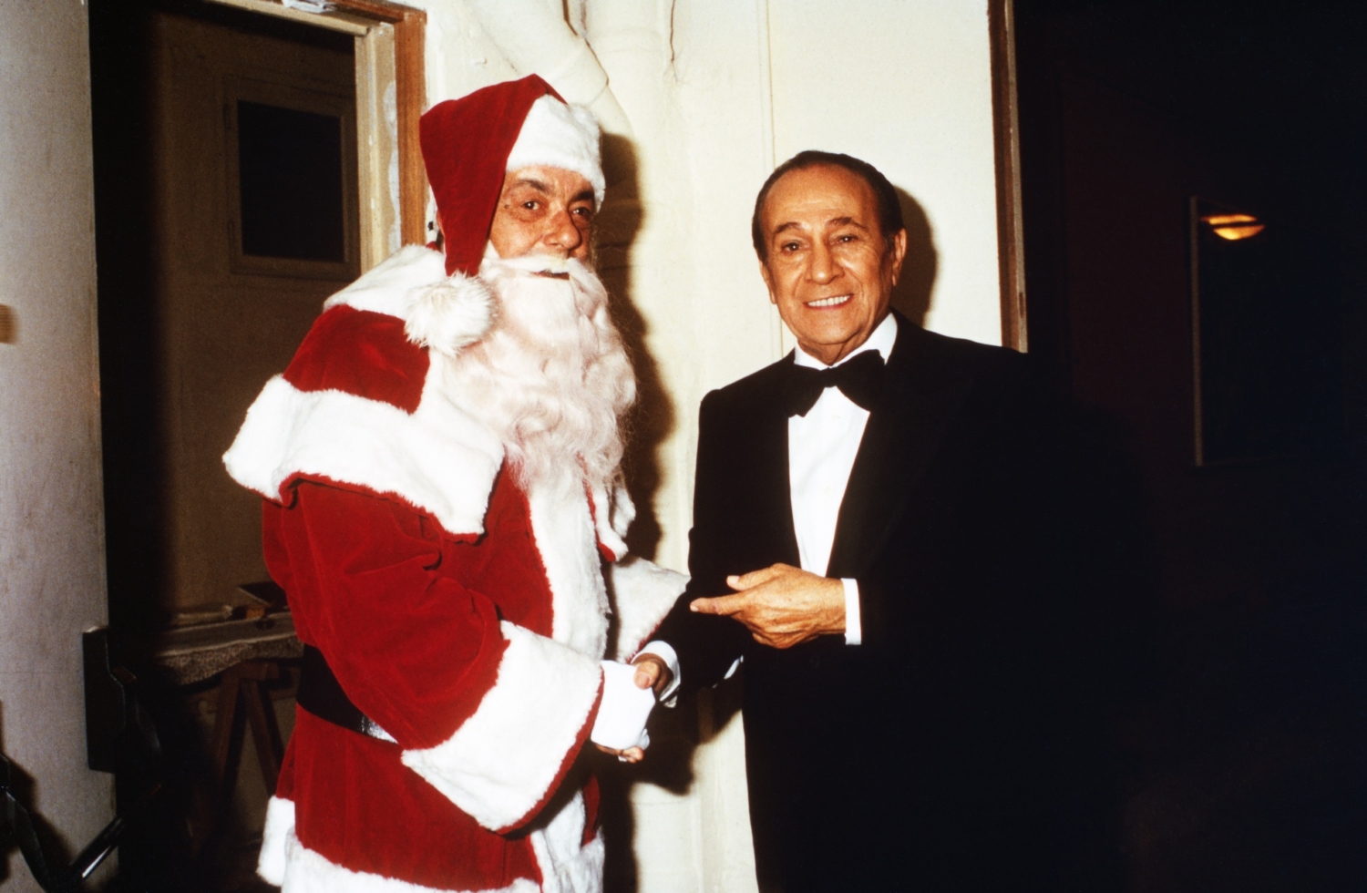 1982.12.24CdpCoulisses002