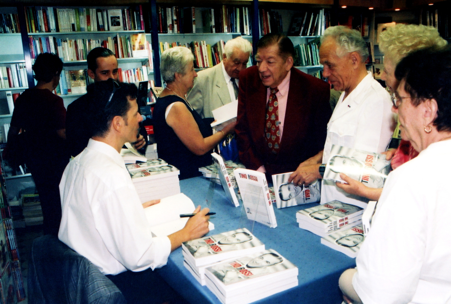 2003.09.26DedicaceBoniniAjaccioTR004