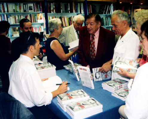 2003.09.26DedicaceBoniniAjaccioTR004