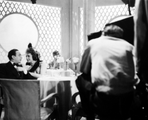 1946.06FilmDestinsDansClubNum002